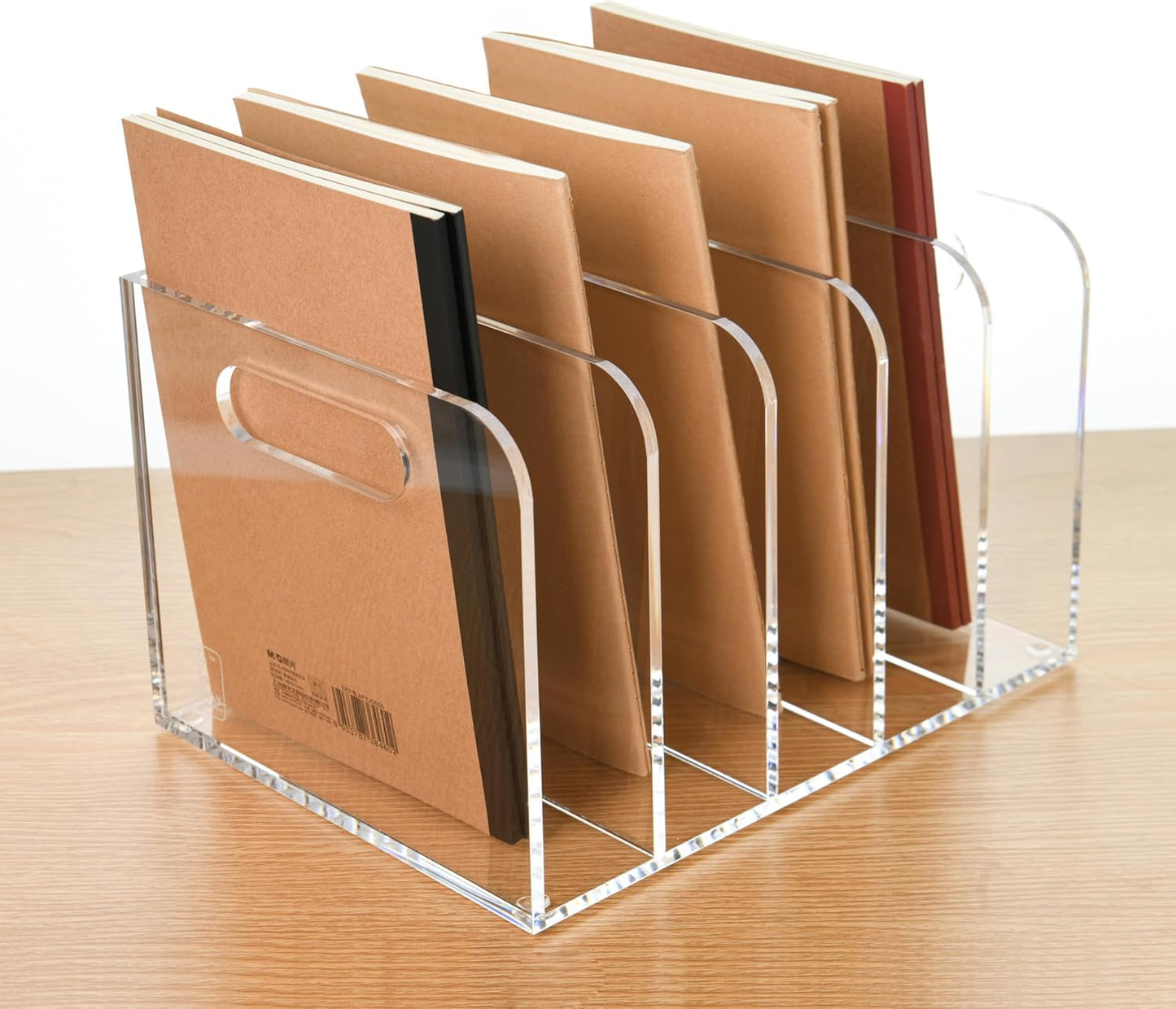 Portariviste in acrilico trasparente Magnus – Design minimalista ed elegante