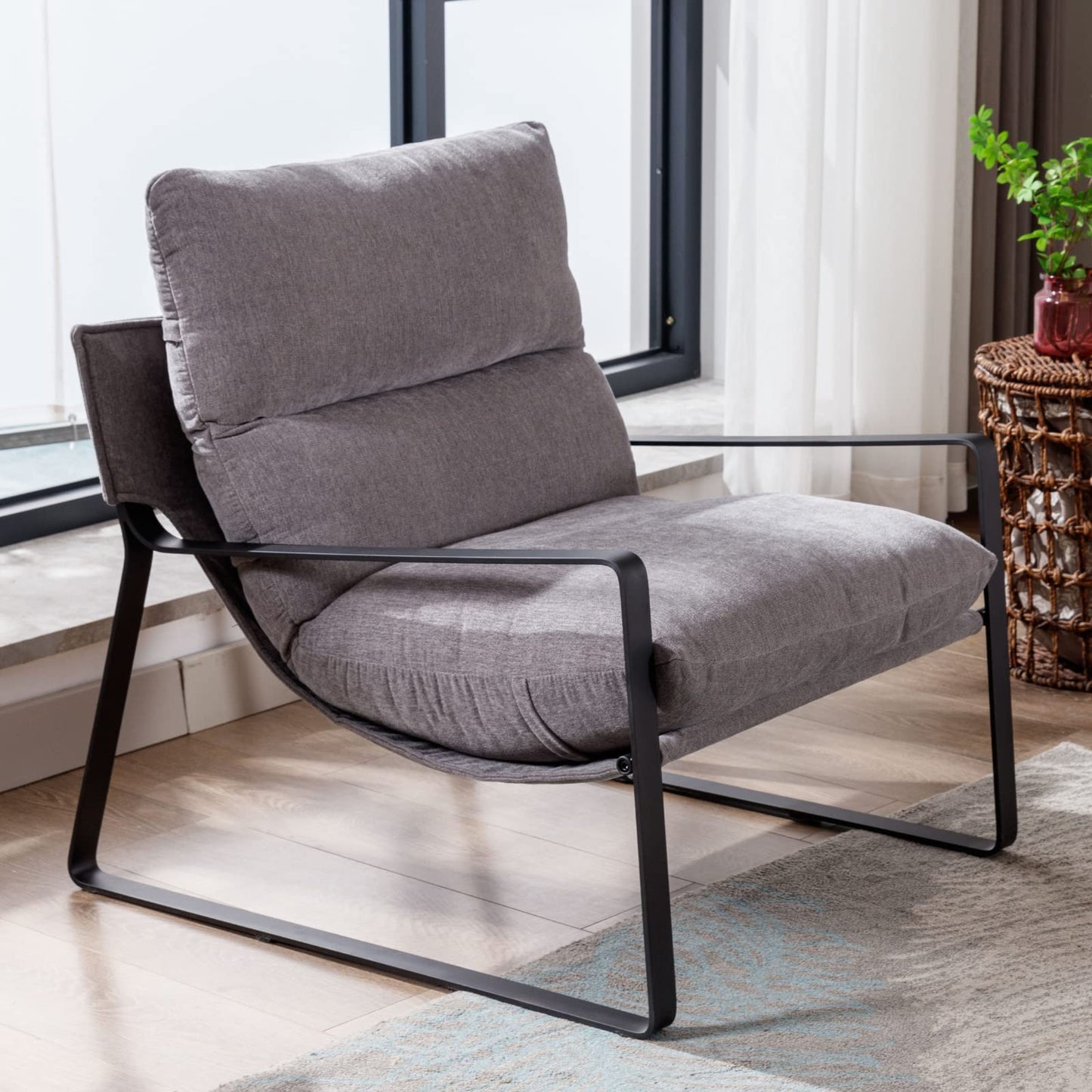 Poltrona Lounge Moderna con Imbottitura Spessa – Poltrona Relax Design