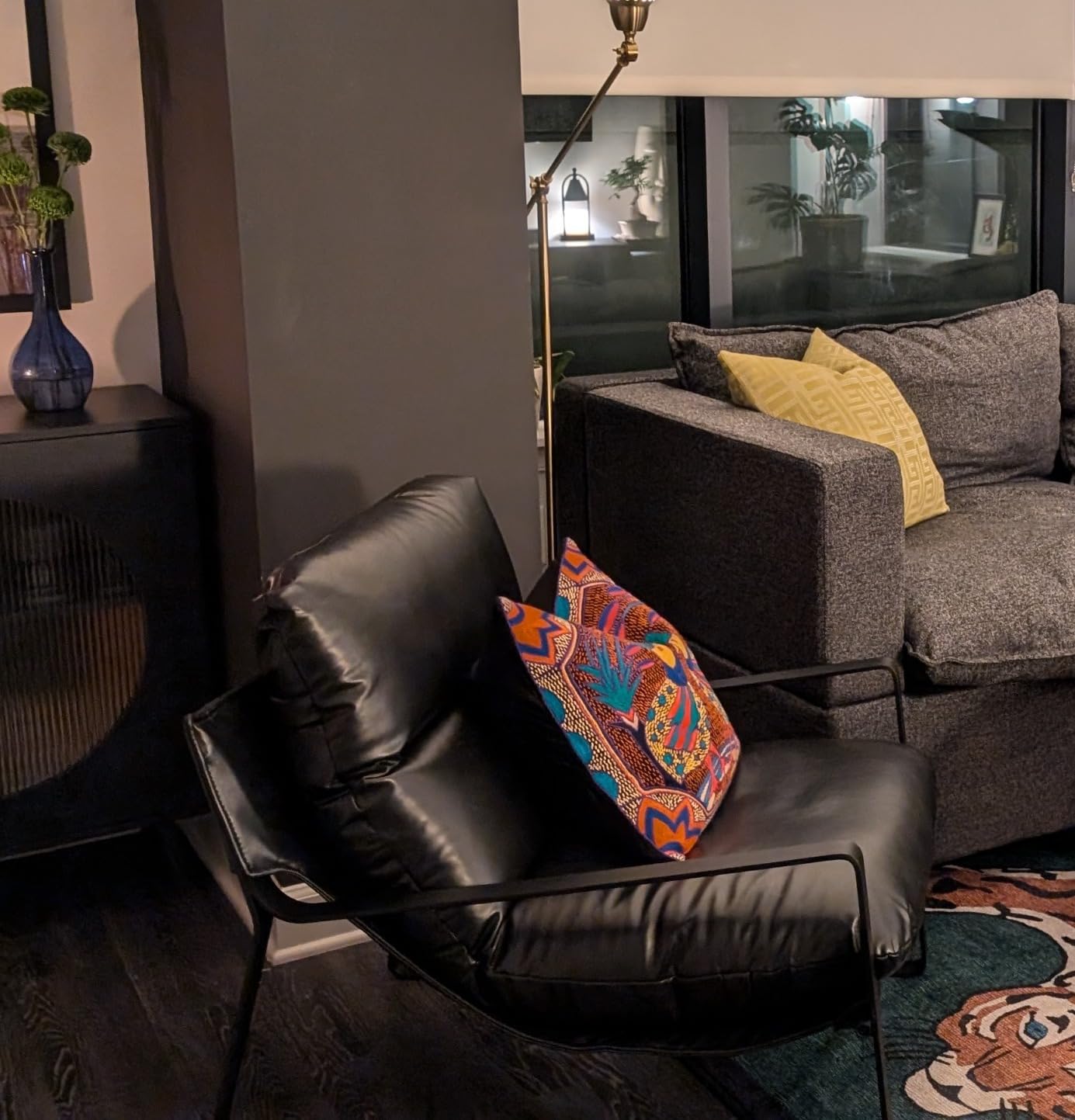 Poltrona Lounge Moderna con Imbottitura Spessa – Poltrona Relax Design