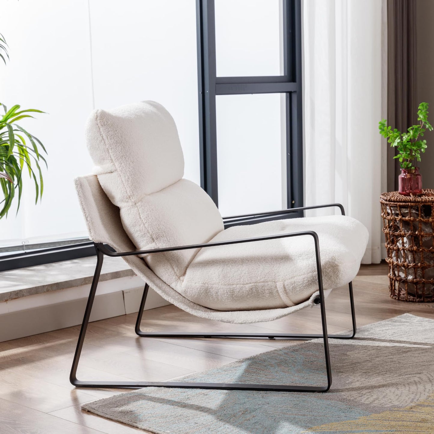 Poltrona Lounge Moderna con Imbottitura Spessa – Poltrona Relax Design