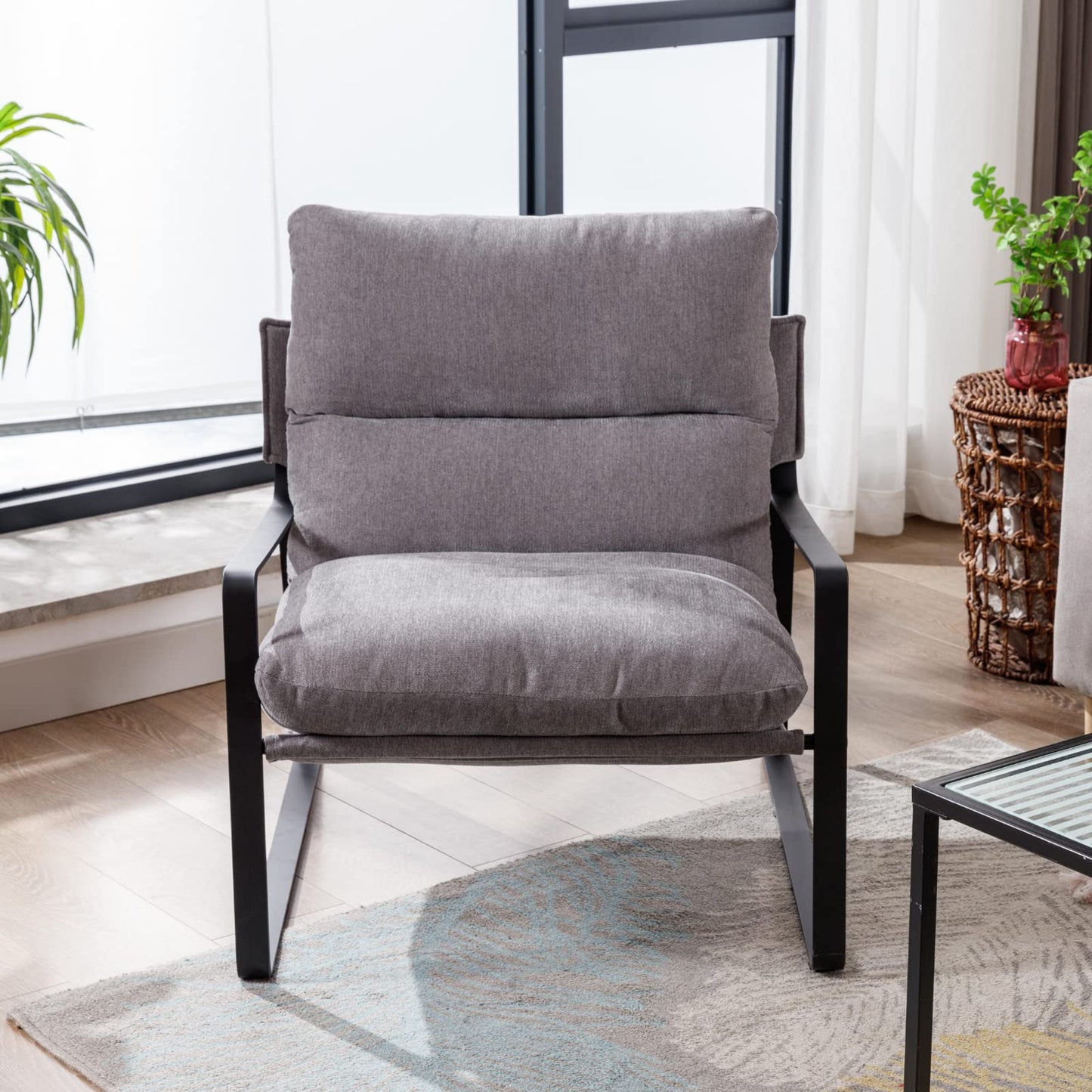 Poltrona Lounge Moderna con Imbottitura Spessa – Poltrona Relax Design